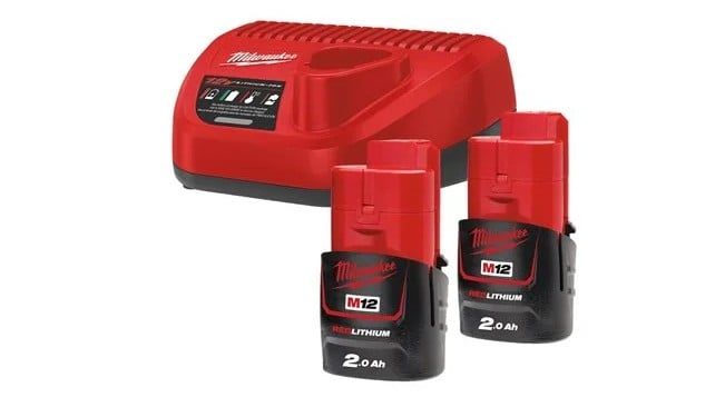Set acumulatori si incarcator Milwaukee NRG M12, 2x M12 B2 2Ah, 1x C12C, 4933459209