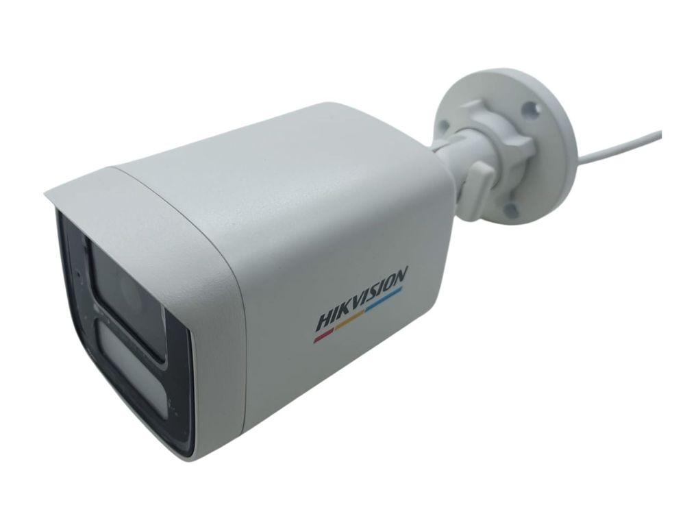 [RESIGILAT] Camera de supraveghere IP Hikvision DS-2CD1T67G2H-LIU(2.8mm)-R1, 6MP, 2.8mm, ColorVu, Smart Hybrid Light, Microfon, PoE, IP67