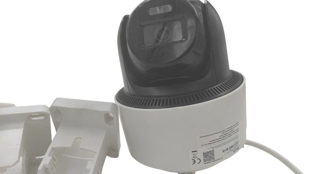 [RESIGILAT] Camera supraveghere IP Wi-Fi rotativa PT Hikvision HiLook PTZ-N2C400I-W(W)-R1, 4MP, IR 30m, Microfon, Difuzor, slot microSD, IP66