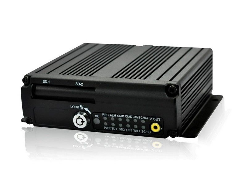 Dvr auto 4 canale cu 3G si GPS