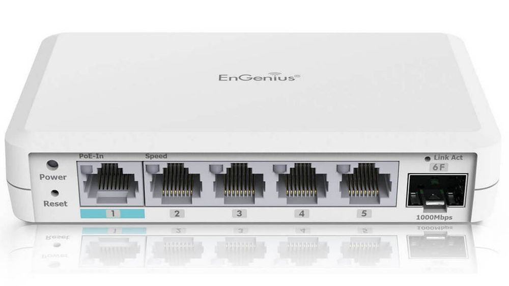 Extender PoE, 4 porturi GE, 1 port SFP, cu management, EnGenius EXT1106