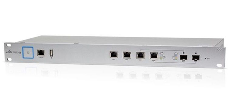 Gateway de securitate PRO, gigabit, 2 RJ45, 2x SFP, Ubiquiti, USG-PRO-4