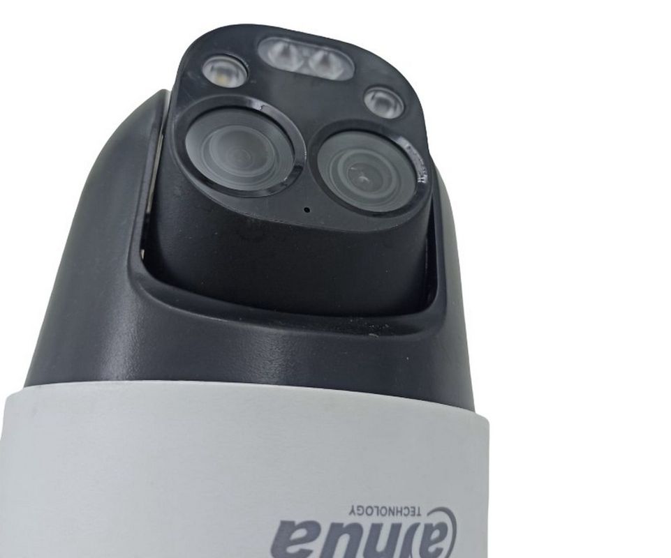 [RESIGILAT] Camera de supraveghere HDCVI Dahua HAC-PT1200B-IL-A-E2Z-R2, 2MP, rotire de pe mobil, IR+LED, 2x lentile fixe, microfon, IP66