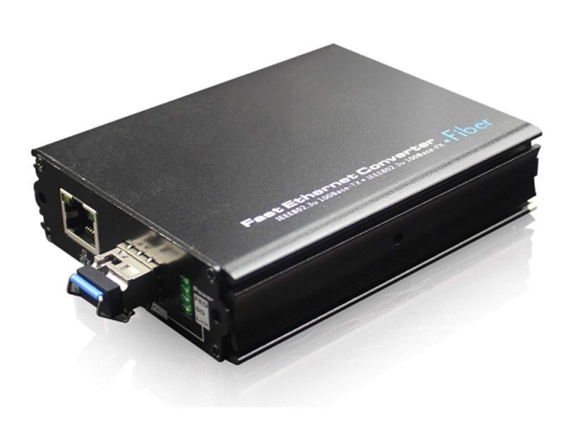 Media convertor, 20KM, 100Mbps cu port SFP, UOF7201E