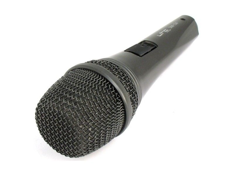 Microfon dinamic unidirectional cu fir