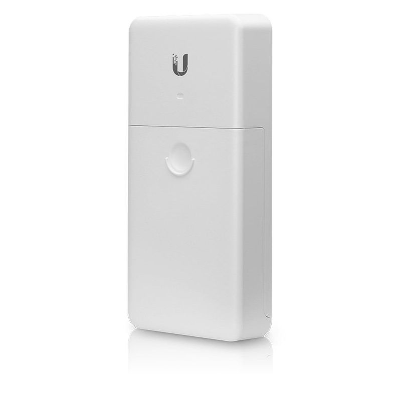 [RESIGILAT] NanoSwitch Ubiquiti, 4 RJ45, PoE 36W, gigabit, N-SW-R2