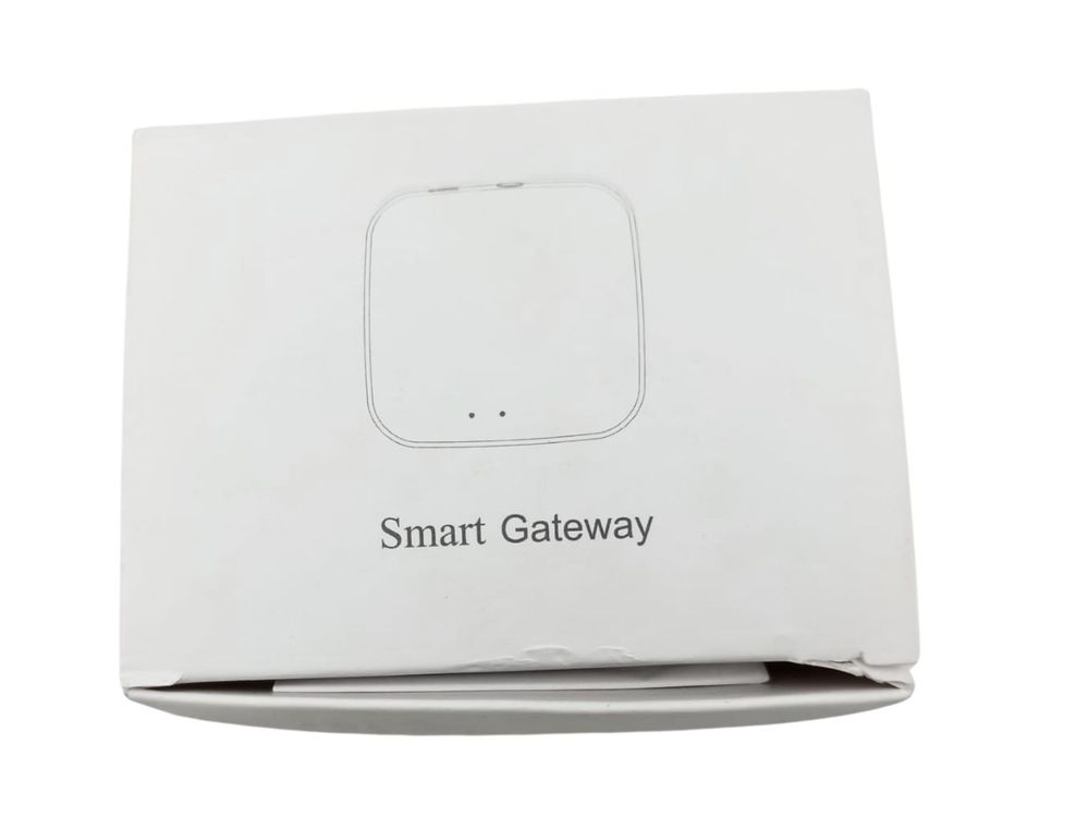 [RESIGILAT] Smart Gateway pentru Control Acces, Wi-Fi, Bluetooth, 5V 1A, compatibil cu Tuya, SECUKEY Secukey-CGateway-R1