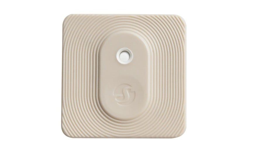 Senzor de temperatura si umiditate Shelly BLU HT MOCHA, Bluetooth, control aplicatie, IP54, cafeniu