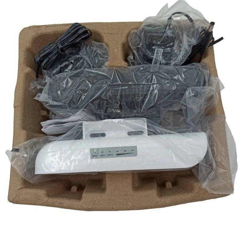 [RESIGILAT] Set wireless emitator si receptor Hikvision DS-3WF0EC-2NT-R1, 2.4Ghz, 300Mbps, 500m, 2x2 antena MIMO, IP55