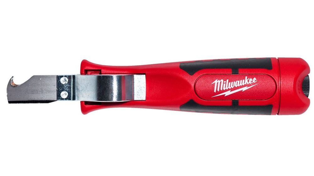 PROMO: Kit masina de insurubat cu impact Milwaukee M18, 226 Nm, 1
