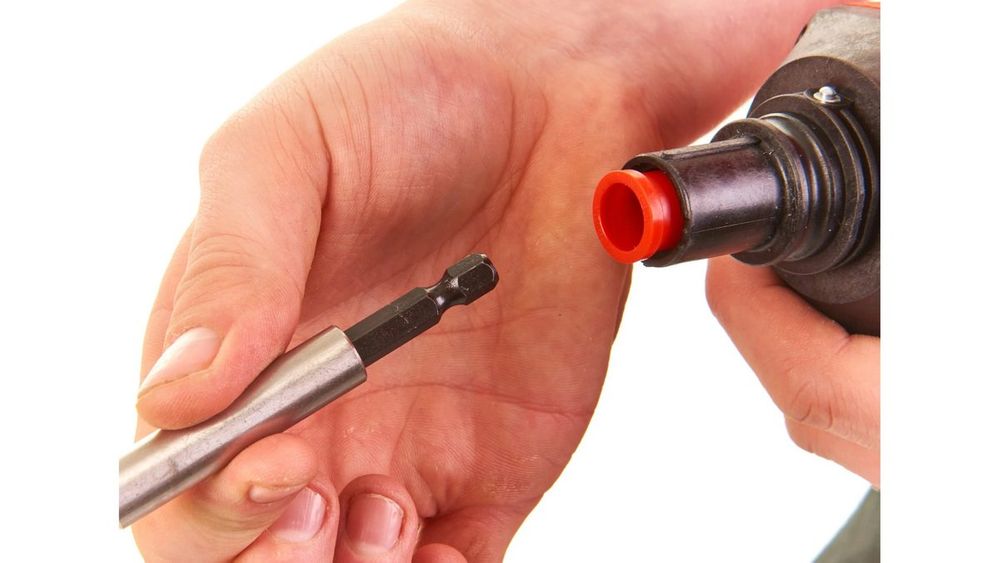 ゥため Masina de insurubat cu accesoriu Milwaukee M18, 1/4inch Hex, 13Nm