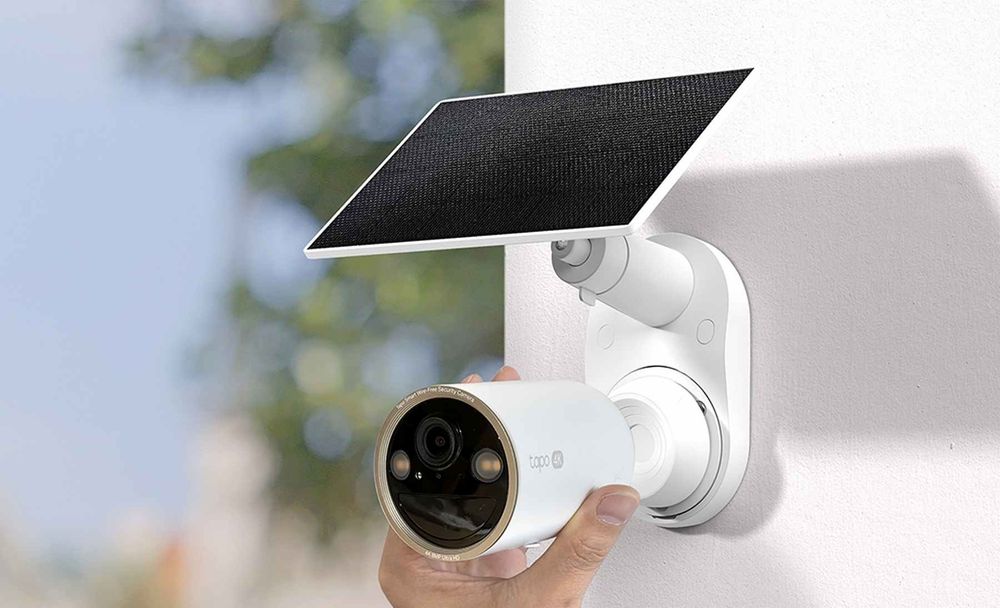 Camera supraveghere Wi-Fi cu panou solar Tapo C460 KIT, 8MP 4K