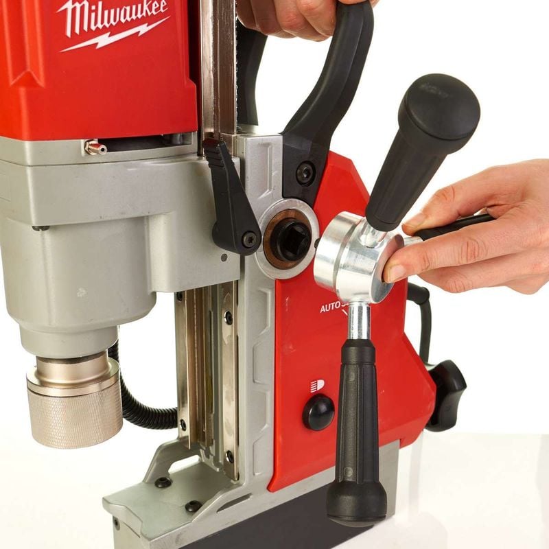 Masina de gaurit cu talpa magnetica Milwaukee MDP 41, 1200W