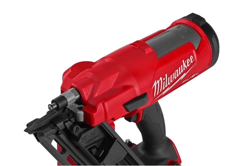 Pistol pentru cuie Milwaukee M18 FFN-502C, unghi inclinare 30-34