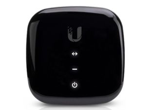 Ubiquiti UFiber Active Ethernet, Media convertor UF-AE, 1 port SFP, 1 port RJ45, 24V PoE pasiv