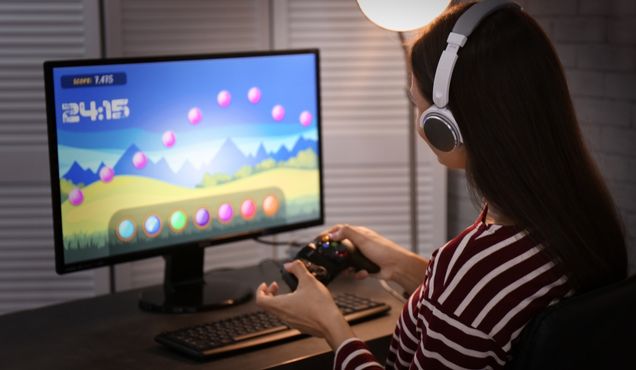 Monitor gaming 165Hz pentru PC si consola