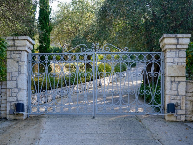 montaj poarta batanta