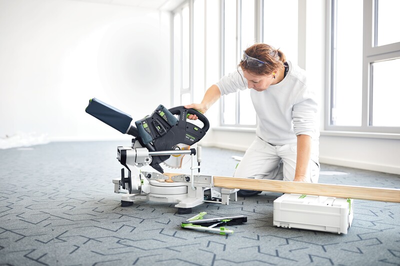 Fierastrau circular stationar cu sanie Festool KAPEX KSC 60 EB 5.0 l-Plus, 2x acumulatori 18V, motor fara perii, 577954