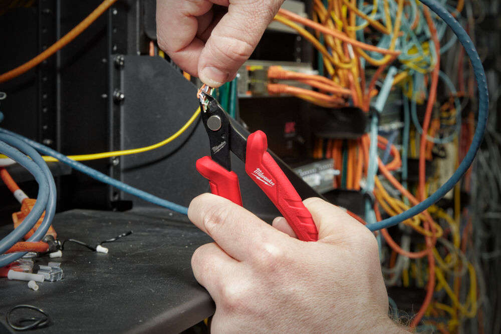 cleste electrician Milwaukee