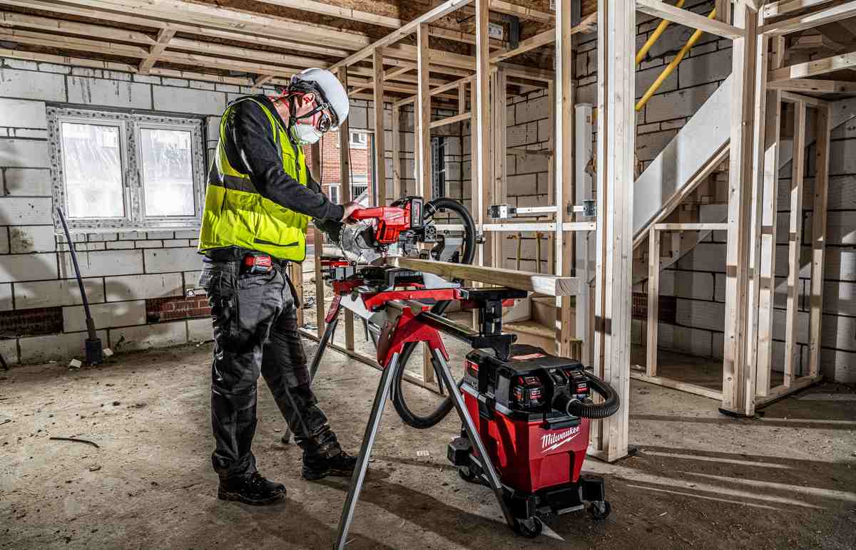 fierastrau circular Milwaukee 190mm