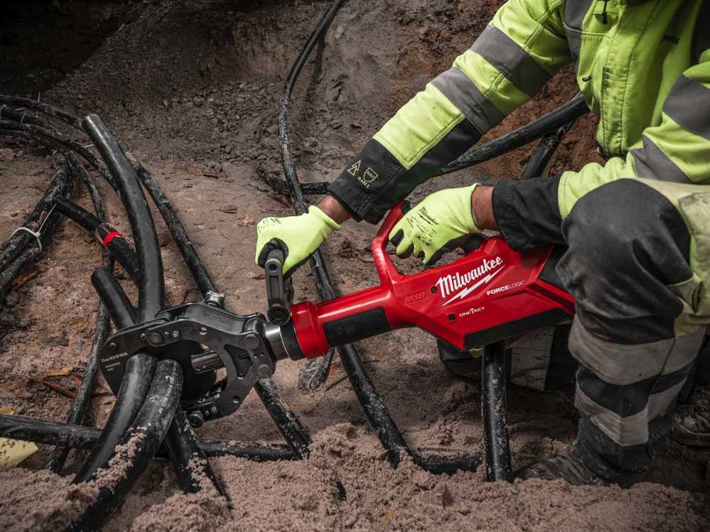 Taietor hidraulic pentru cabluri Milwaukee M18