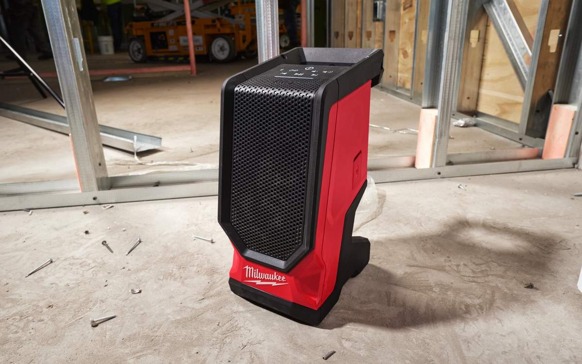 4933493530 boxa Milwaukee M18 Bluetooth