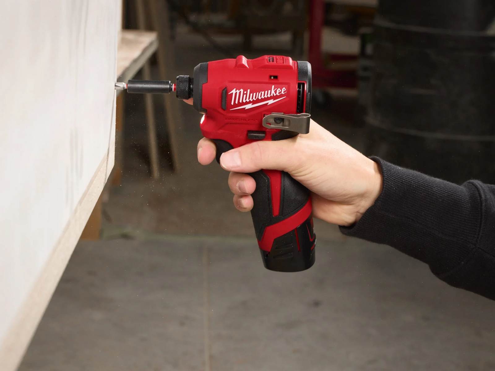 masina de insurubat Milwaukee