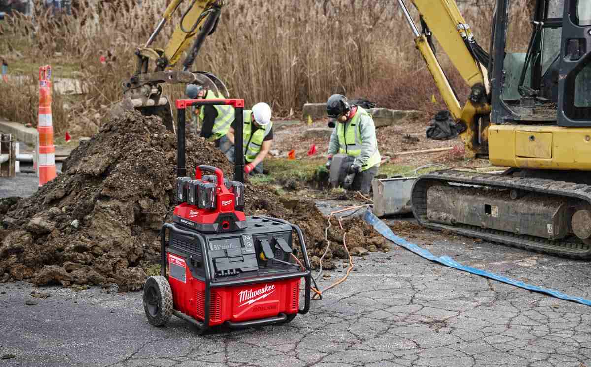 Sursa alimentare Milwaukee
