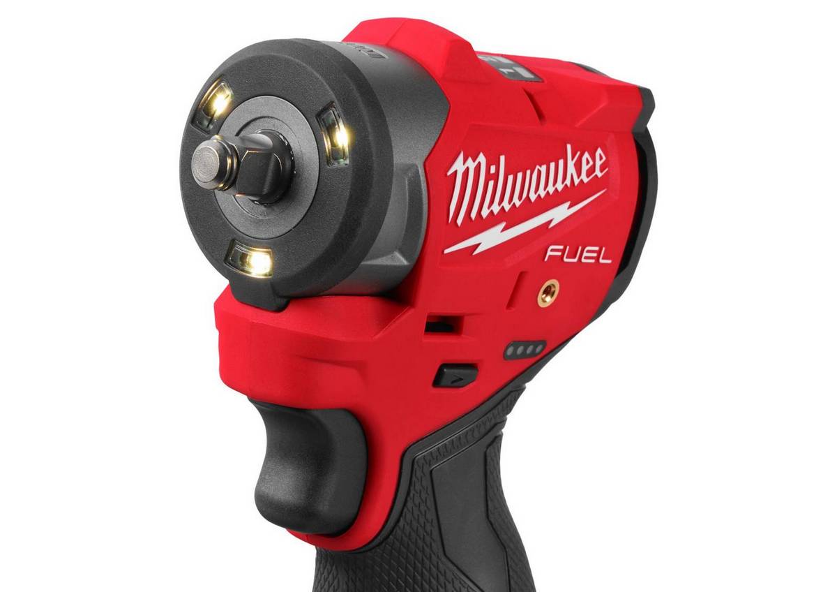 cheie subcompacta milwaukee