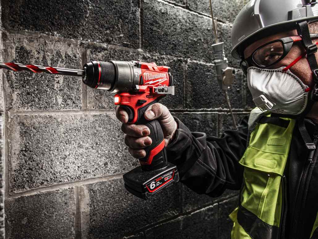 masina gaurit Milwaukee M12