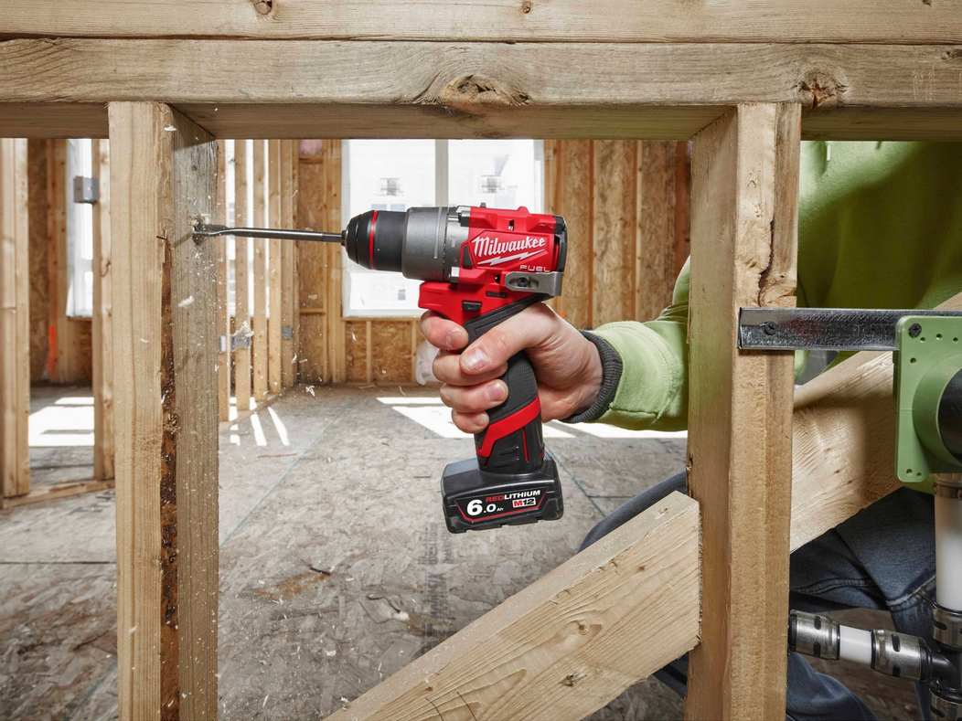 masina gaurit Milwaukee M12