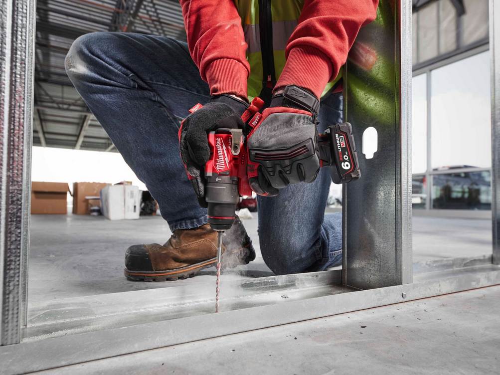 masina gaurit Milwaukee M12