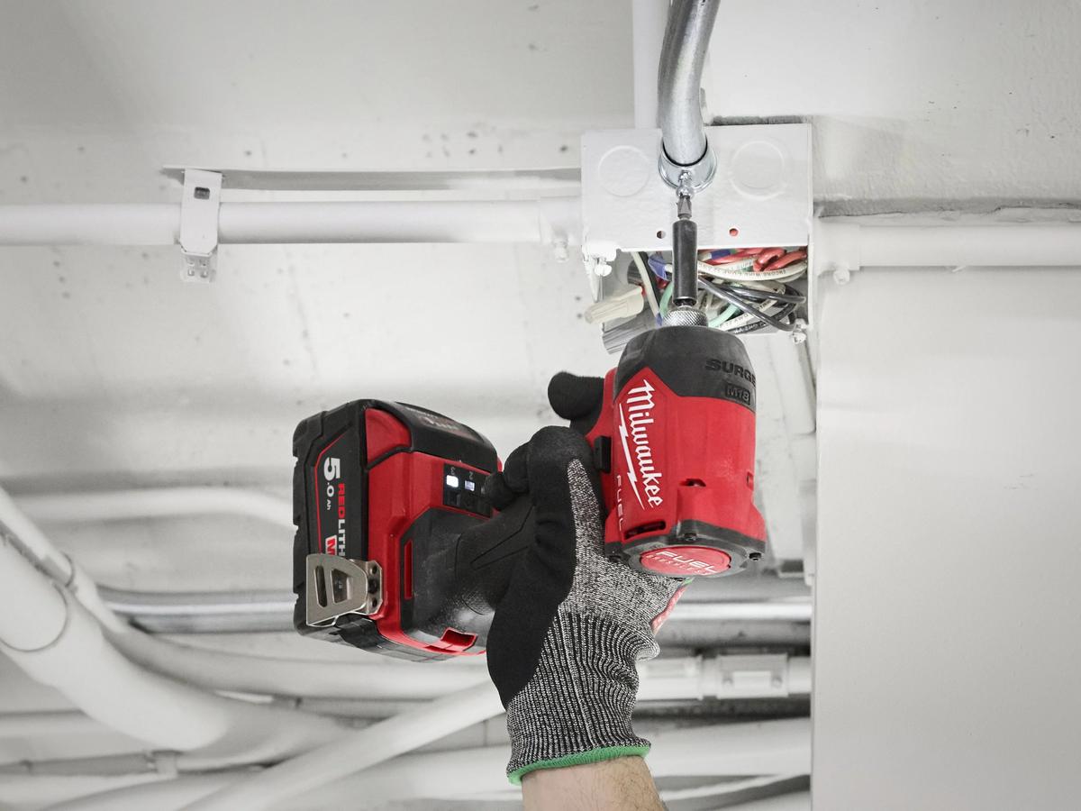 Milwaukee M18