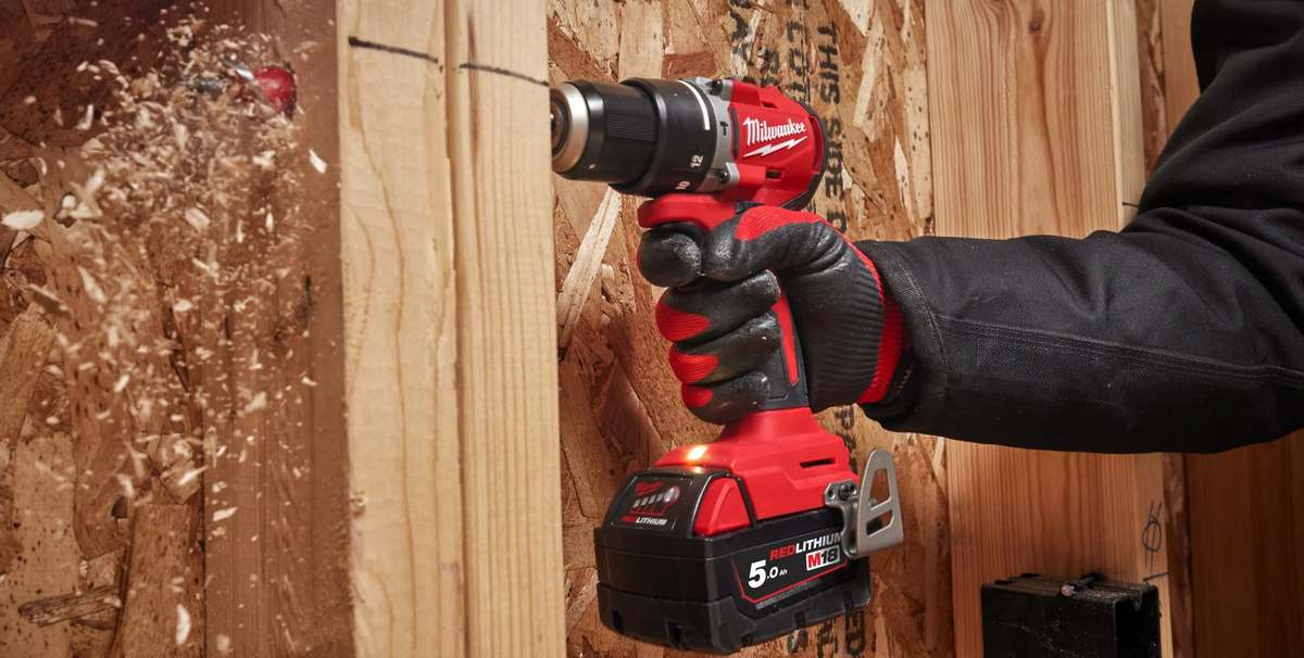 Masina de gaurit Milwaukee M18