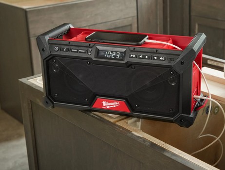 radio pentru santier milwaukee m18
