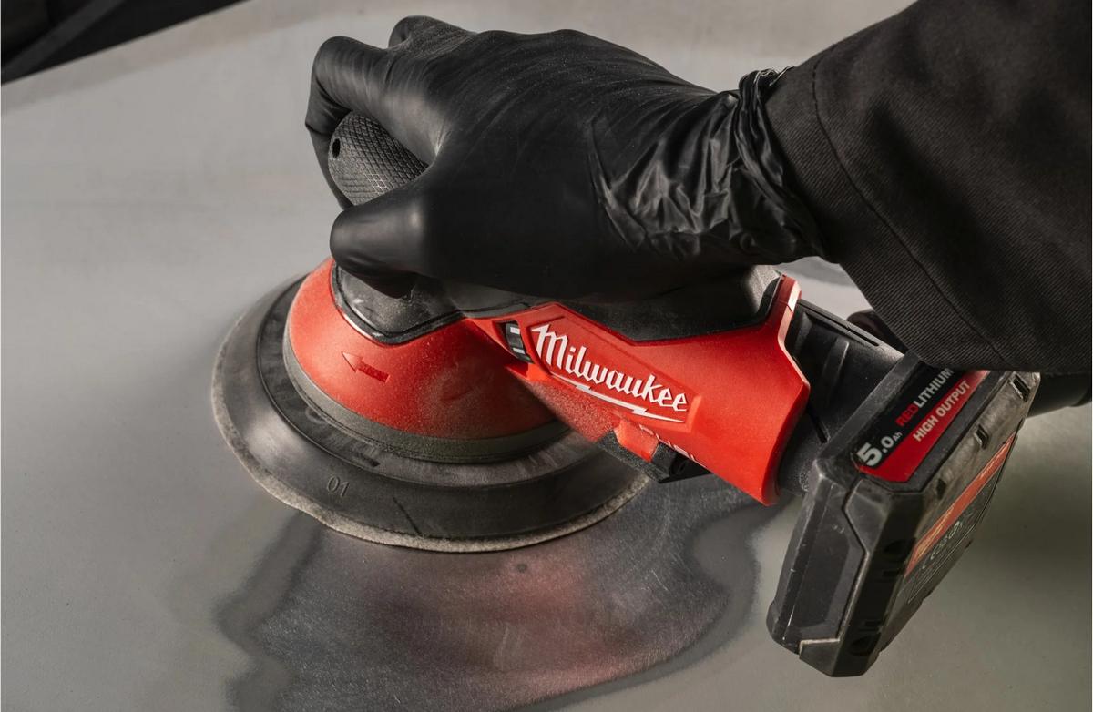 compatibilitate acumulatori milwaukee