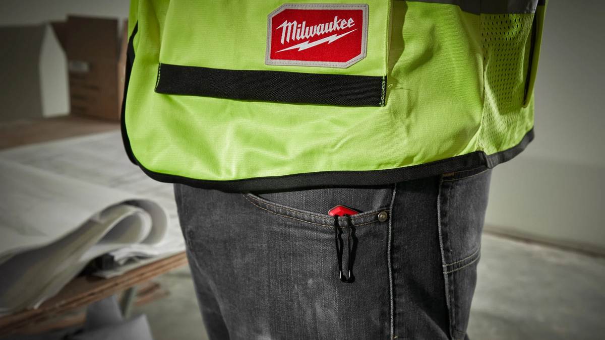 clema cutit milwaukee