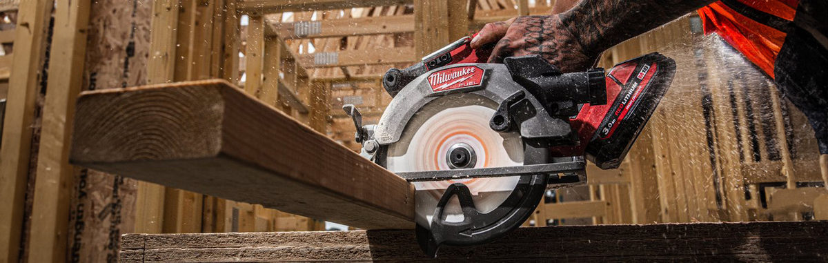 fierastrau circular milwaukee