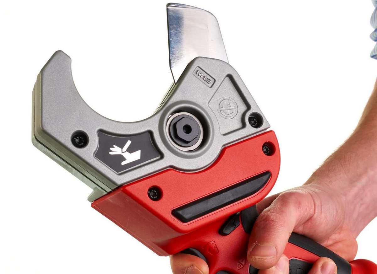 masina taiat tevi milwaukee