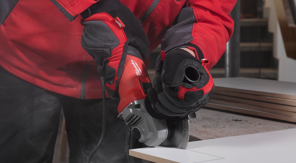 utilizare polizor unghiular milwaukee