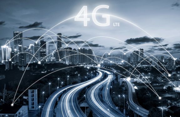 Camera 4G wireless  pentru functionare fara WiFi, cu iluminare duala si detectie inteligenta. 