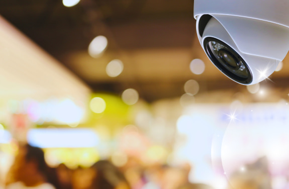 Camera supraveghere IP Full HD cu IR pentru locuinte.