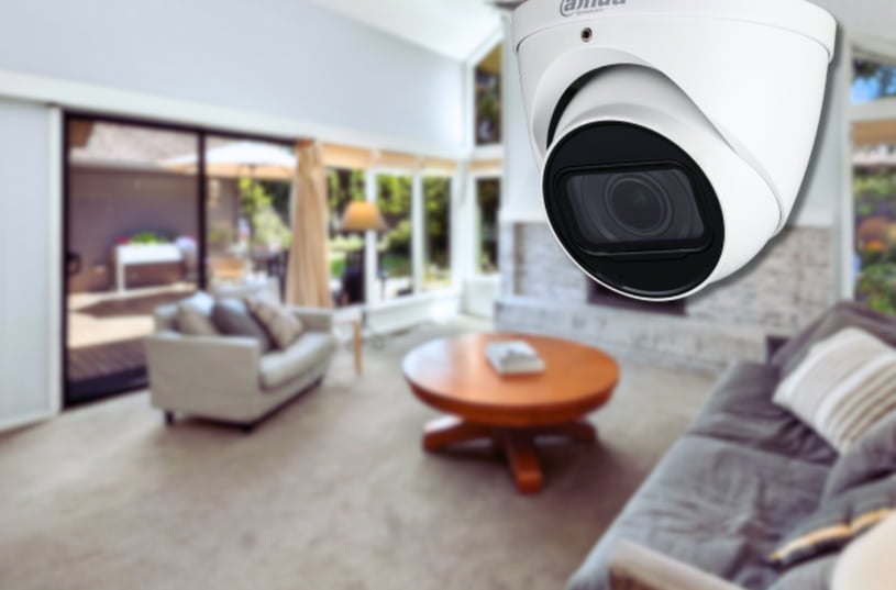 Camera supraveghere interior cu microfon.