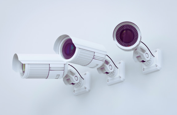 Camera cu lentila varifocala pentru spatii interioare si exterioare.