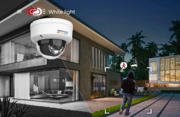 Camere supraveghere si activare inregistrare continua.