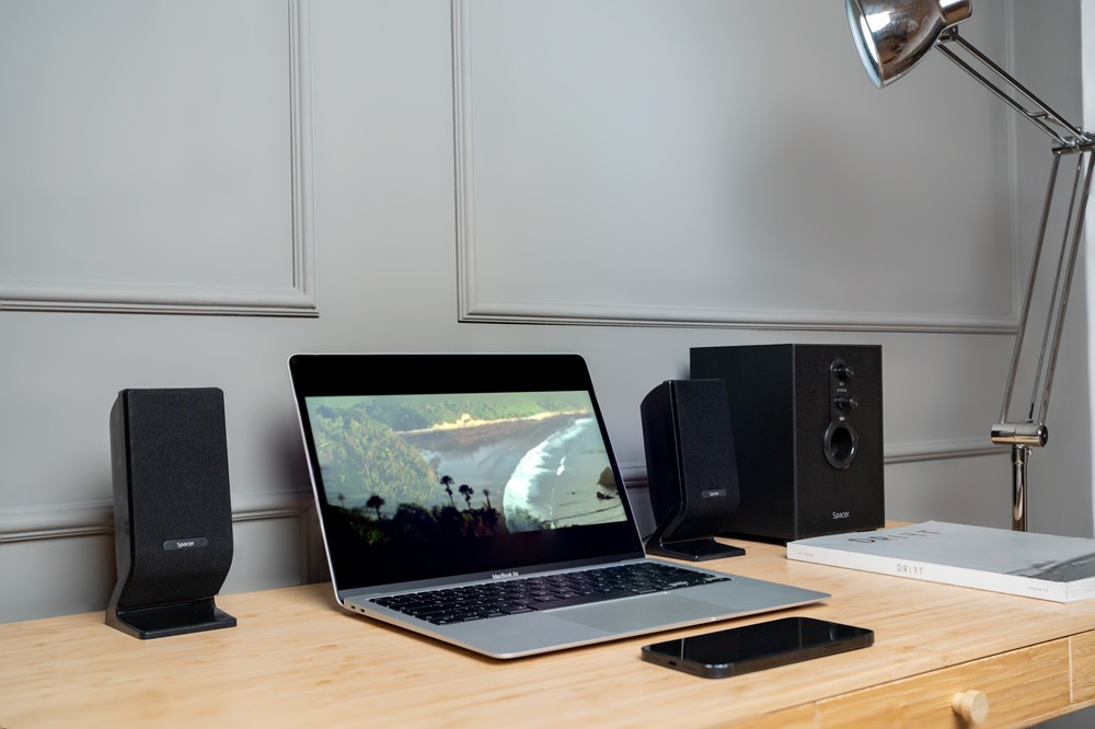sateliti stereo pentru boxa Spacer