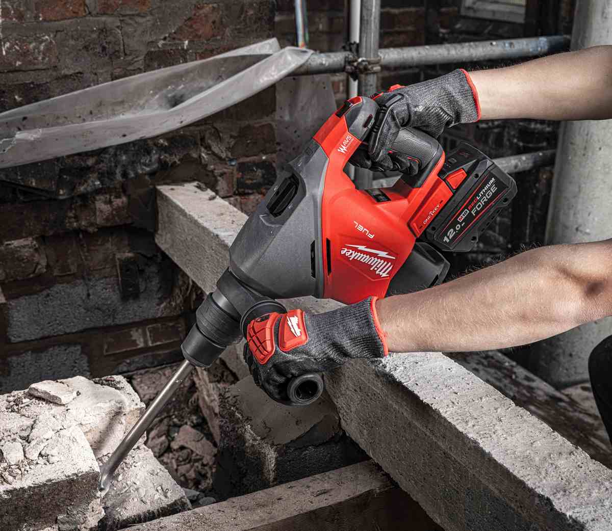 utilizare ciocan rotopercutor