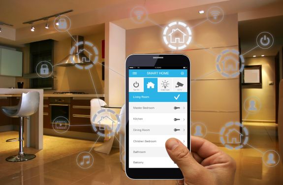 Centrala de alarma hibrida pentru un nivel superior de securitate si protectie.