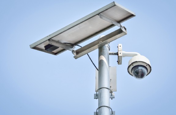 Camere supraveghere cu panou solar, fara curent electric.