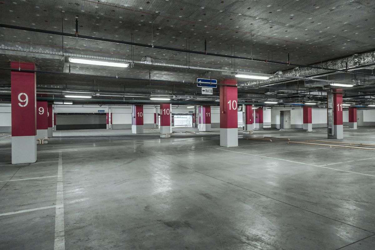 Parcare subterana sau supraterana? Avantajele si dezavantajele fiecareia + sfaturi pentru o echipare optima
